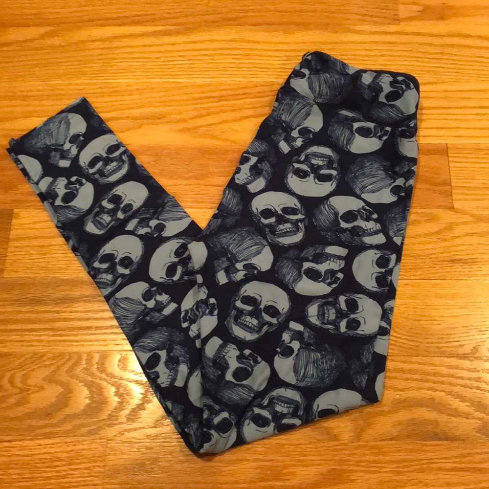 Lularoe leggings. Halloween!